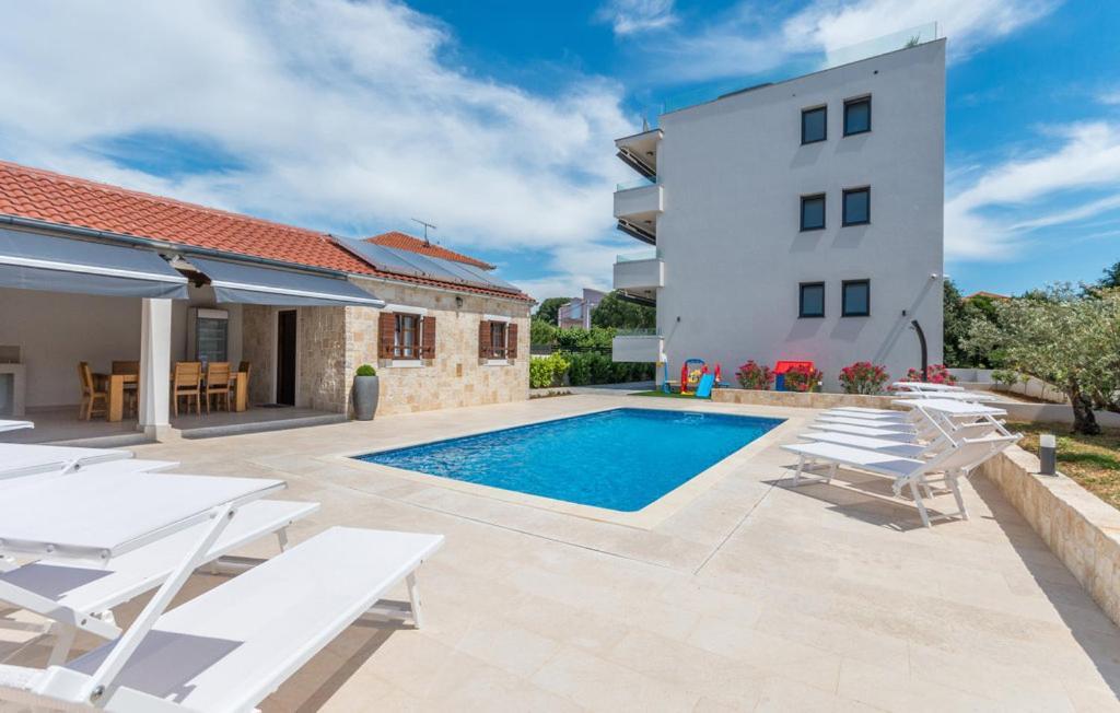 Villa Stella - Crowonder Luxury Rent ตูรันญ์ ภายนอก รูปภาพ