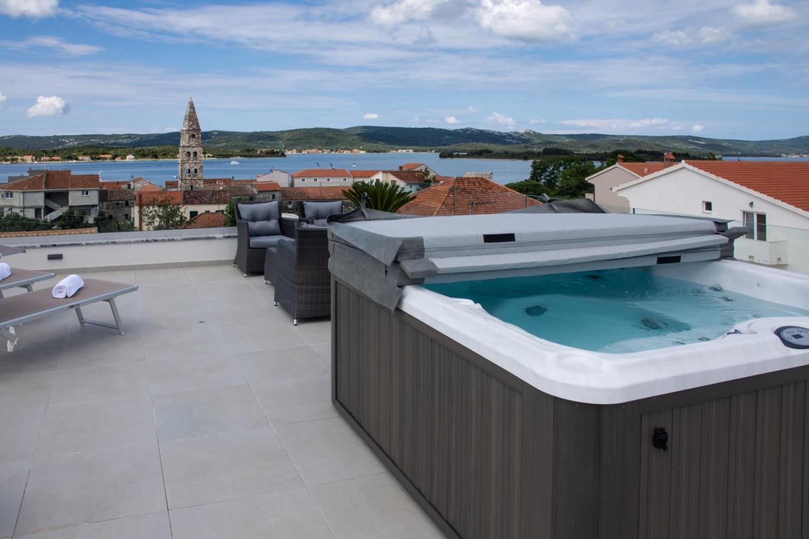 Villa Stella - Crowonder Luxury Rent ตูรันญ์ ภายนอก รูปภาพ