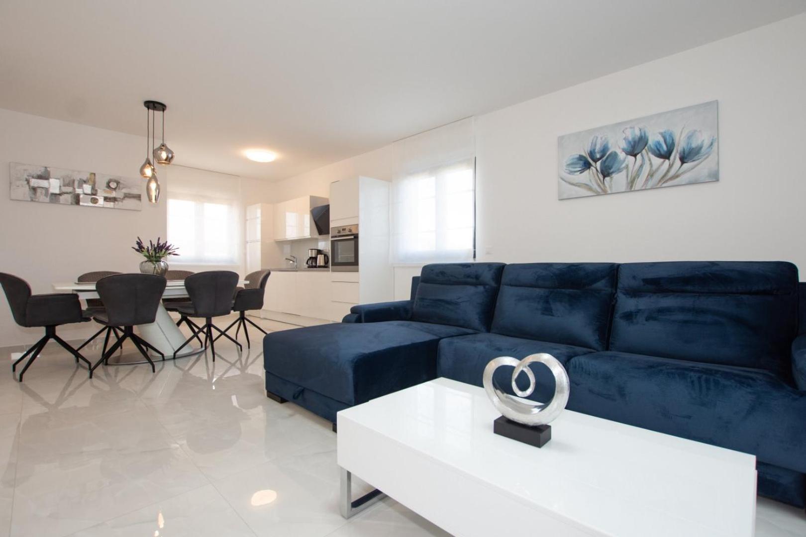 Villa Stella - Crowonder Luxury Rent ตูรันญ์ ภายนอก รูปภาพ