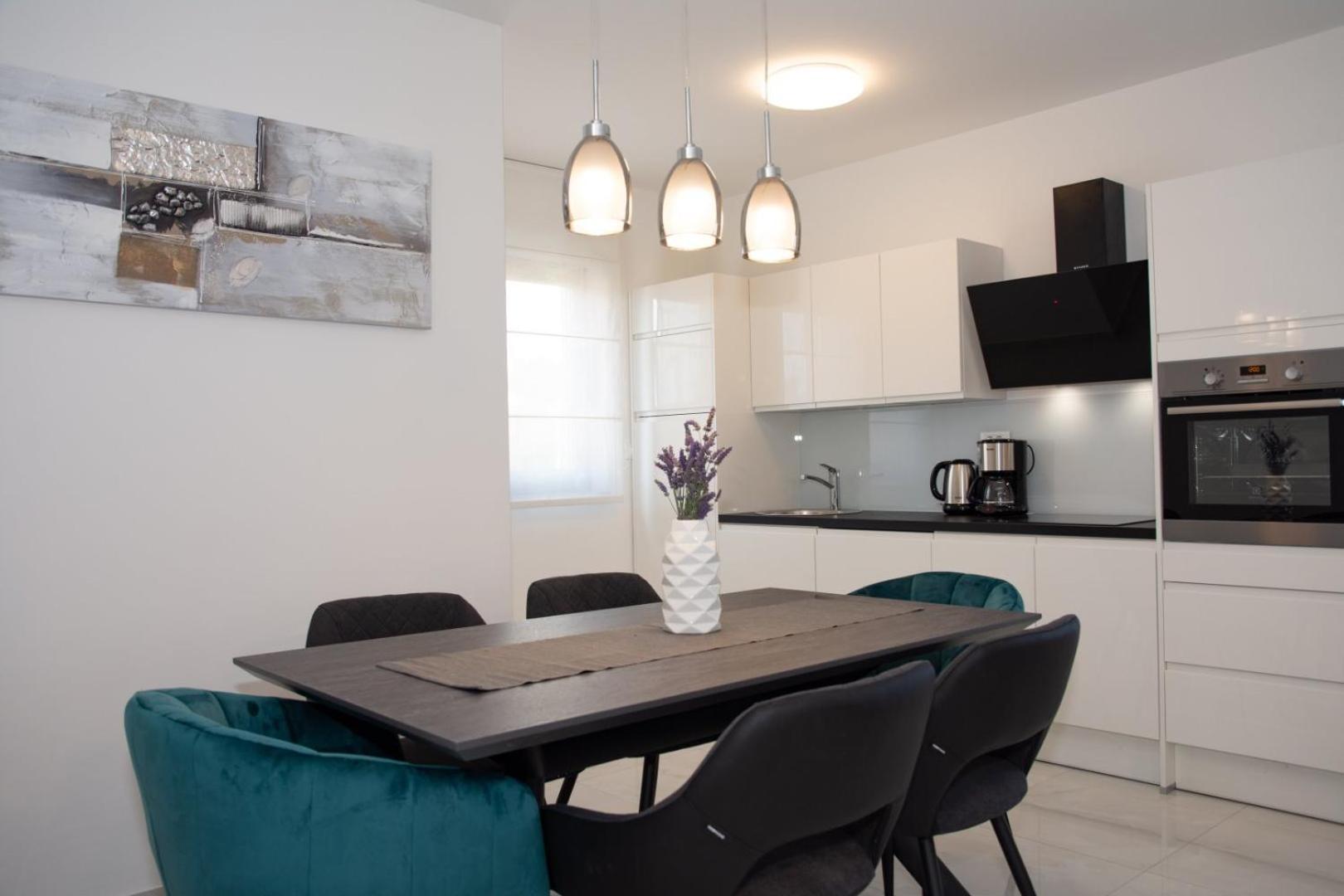 Villa Stella - Crowonder Luxury Rent ตูรันญ์ ภายนอก รูปภาพ