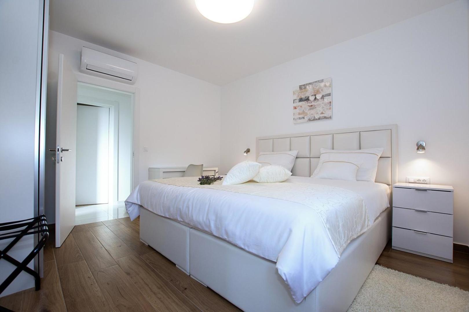 Villa Stella - Crowonder Luxury Rent ตูรันญ์ ภายนอก รูปภาพ