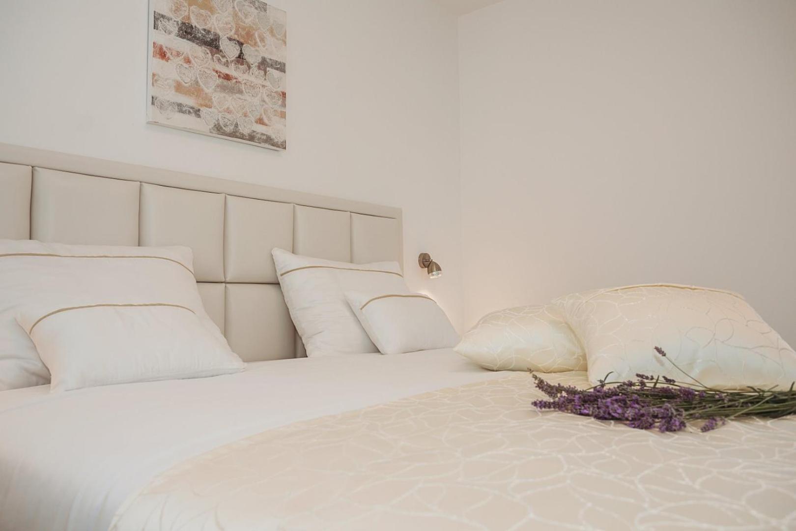 Villa Stella - Crowonder Luxury Rent ตูรันญ์ ภายนอก รูปภาพ